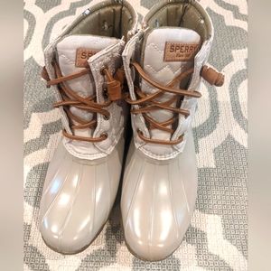 Brand New Sperry winter boots
